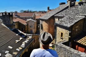 1 semaine en Aveyron la couvertoirade le larzac dreams world