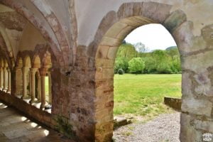 1 semaine en aveyron abbaye Sylvanes dreams world