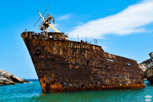 epave olympia amorgos cyclade grece proue mer