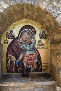 monastère de la Panagia Chozoviotissa amorgos cyclade grece icone