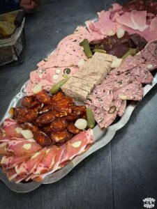 le moulin de la fortie restaurant plancha charcuterie