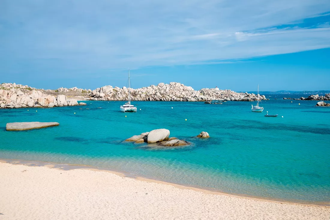 plage ile lavezzi