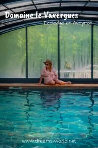 Domiane le vaxergues piscine couverte