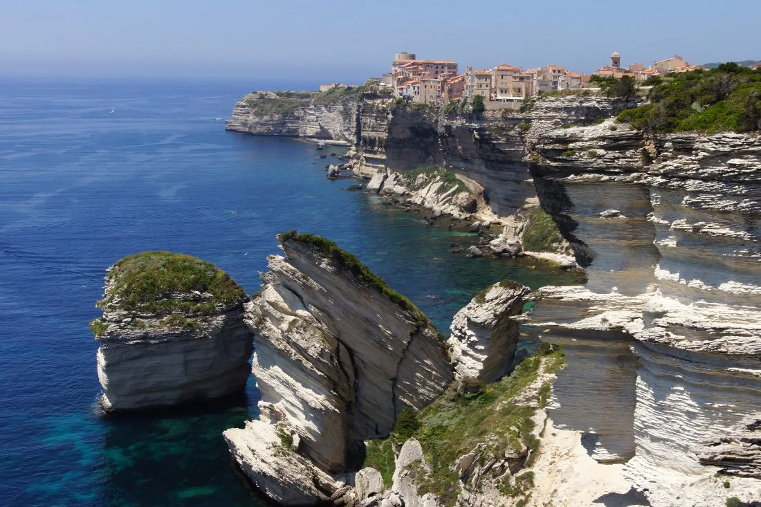 bonifaccio et les falaises calacaire bonifaccio et les falaises calacaire
